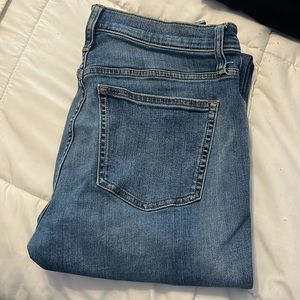 Size 29 straight jeans light wash